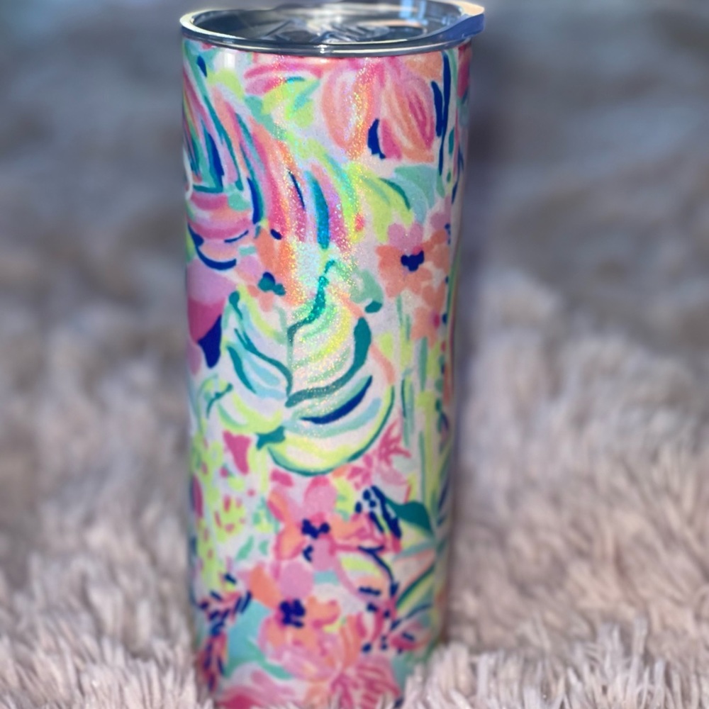 Lily Pulitzer inspired tumbler. Customizable with name!